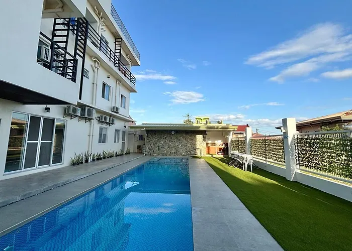 Skyline Serenity - Pickleball, Roof Deck, Pool Cebu